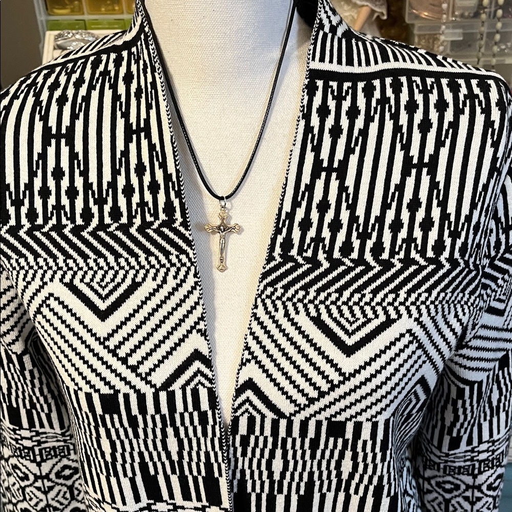 Ruby Rd, Black and White Cardigan, Size Small Petite, new w/tags - Picture 6 of 9
